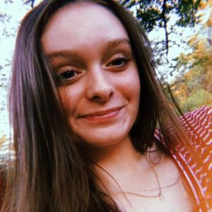 Meet your Posher, Ella